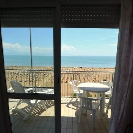 Seaside Bliss With Front Sea View Apartment *